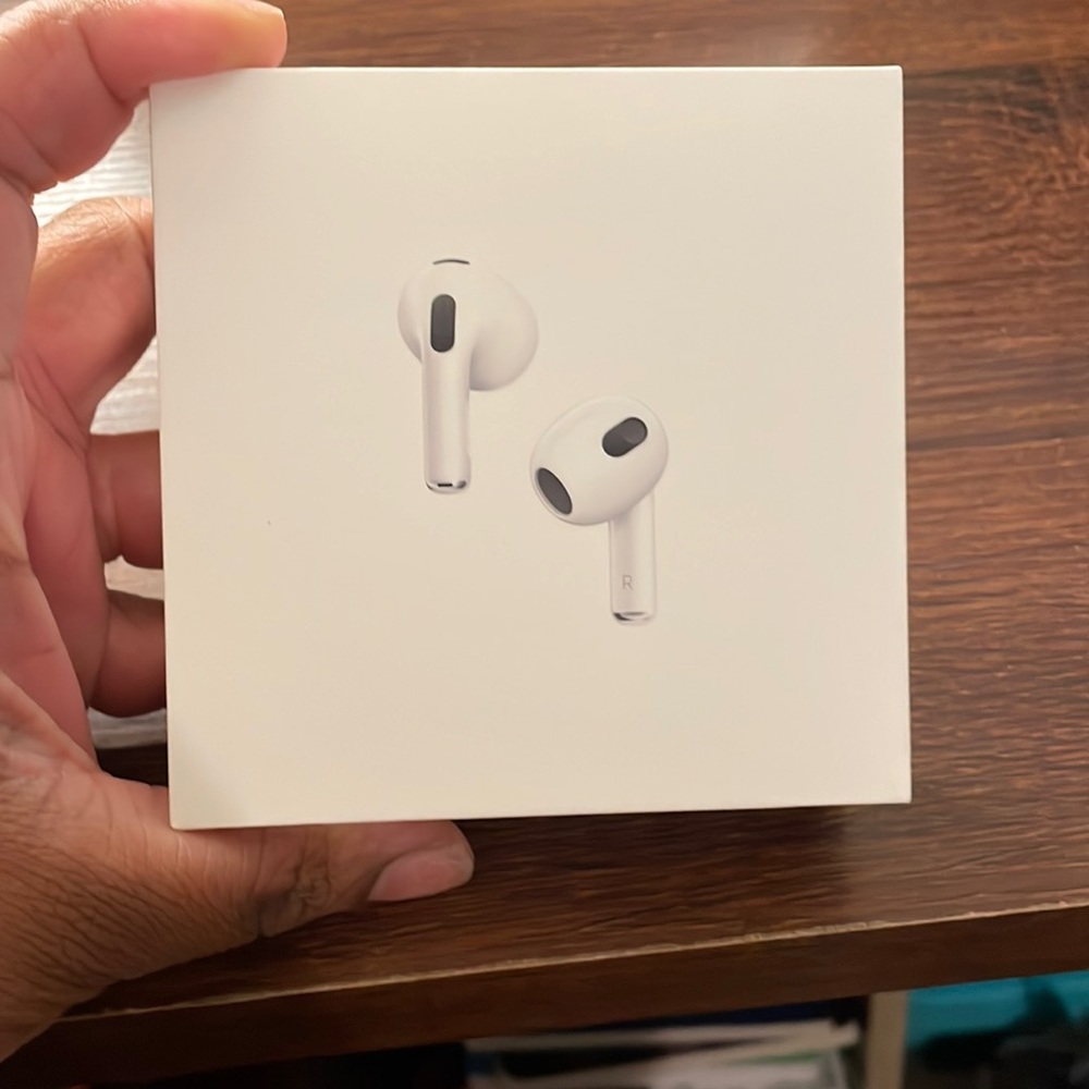 Authentic apple AirPods 3